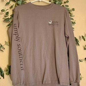 simply southern long sleeve 🖤